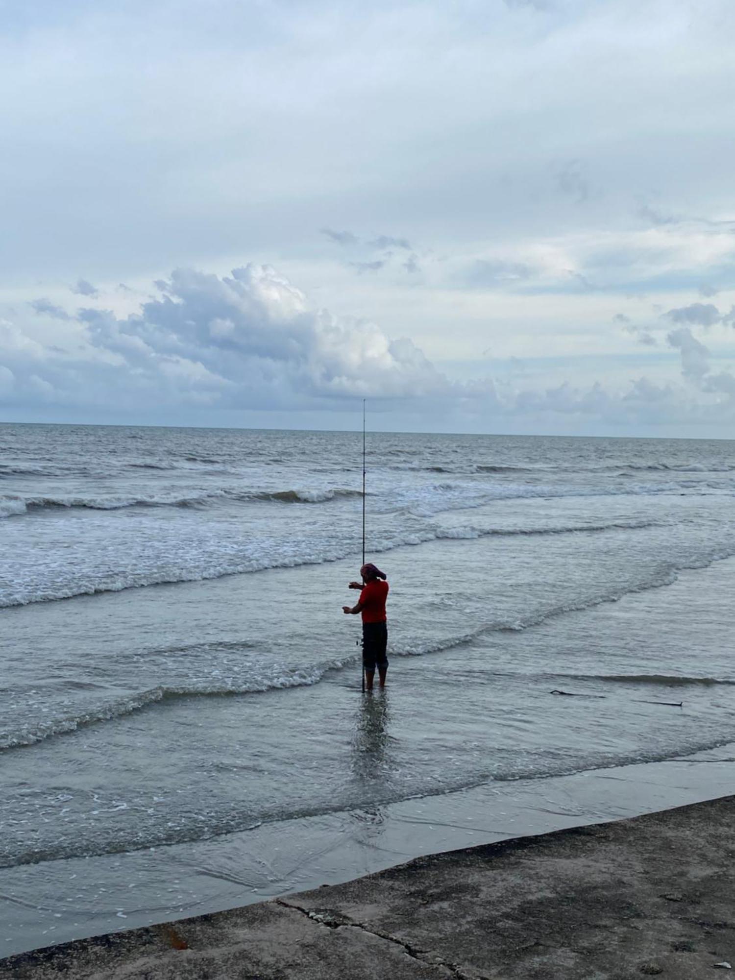 Blackstone Beach Resort Kuantan Buitenkant foto